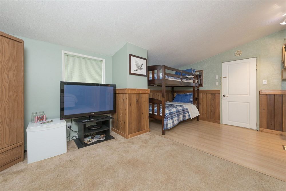 Tall Trees Bed & Breakfast Prince Rupert Esterno foto